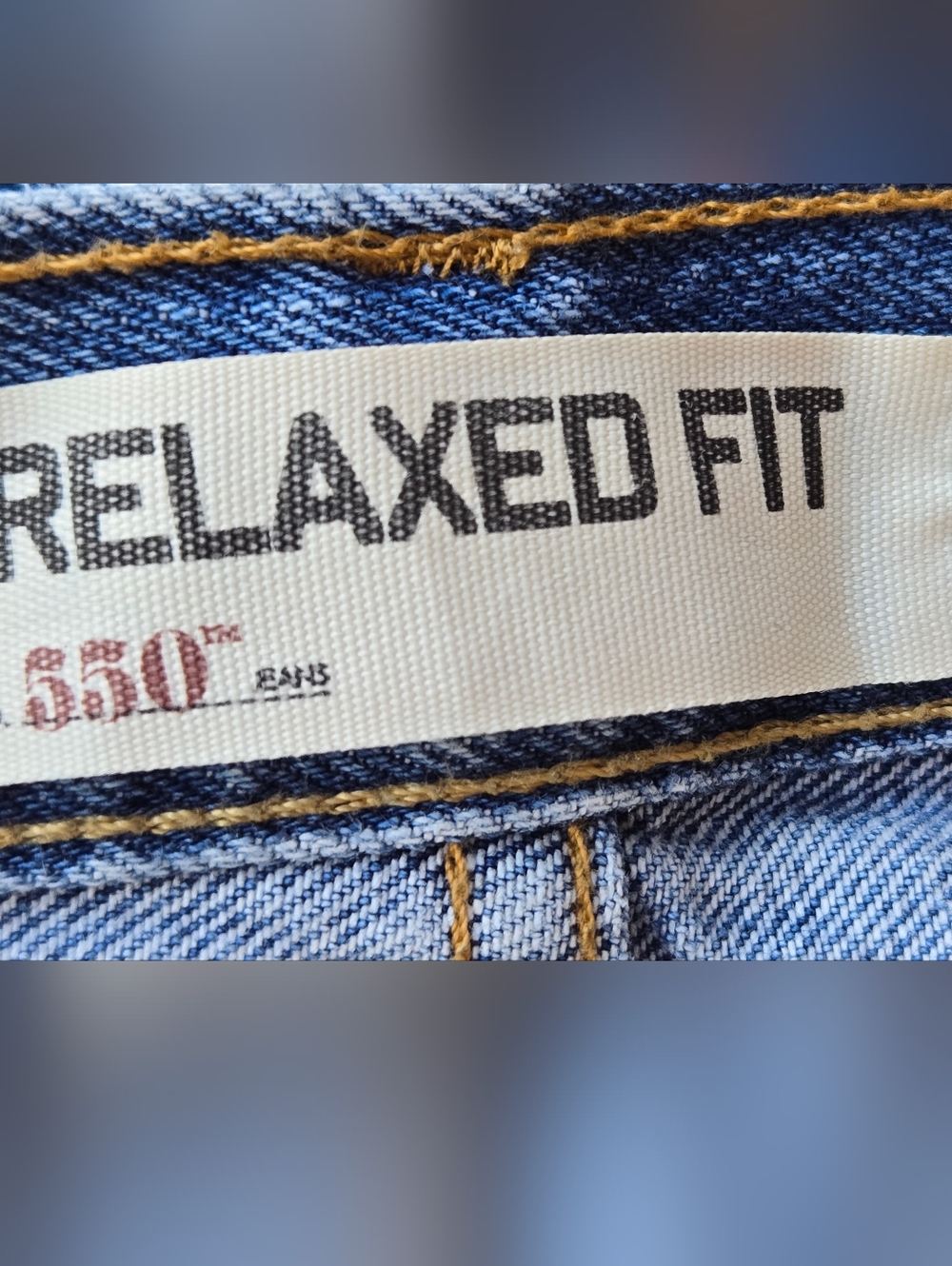 Levi's 550 Relaxed Fit Jeans Medium Wash 36x34 (Measures 35x33)👖✨ - Picture 11 of 14
